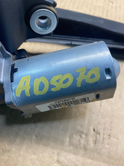 2020 to 2023 Ford Explorer Rear Windshield Wiper Motor AD5070 DG7