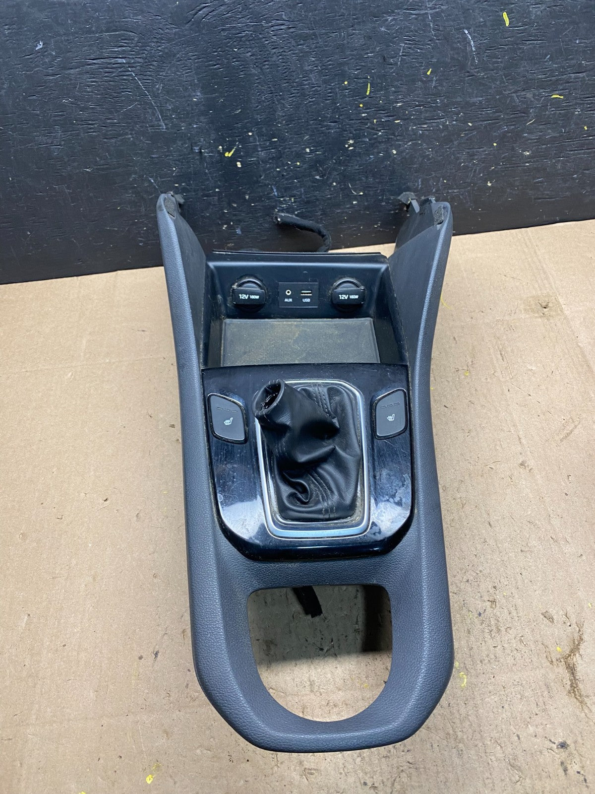 2017 - 2020 Hyundai Ioniq Center Console Shifter Floor Storage OEM R8438 DG0