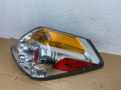 2007 to 2012 Nissan Altima Right Passenger Rh Side Tail Light AD3937 LK1