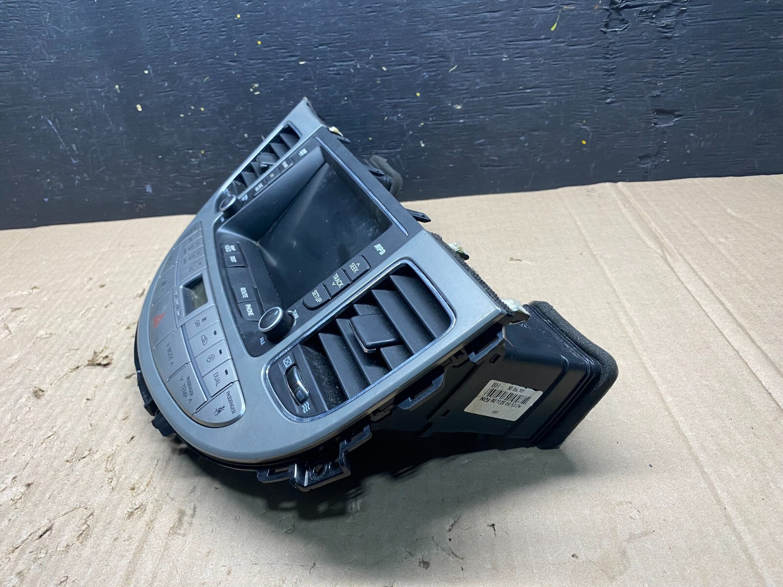 2009 to 2014 Hyundai Genesis A/C Climate Control Screen Bezel Trim N0738 DG1
