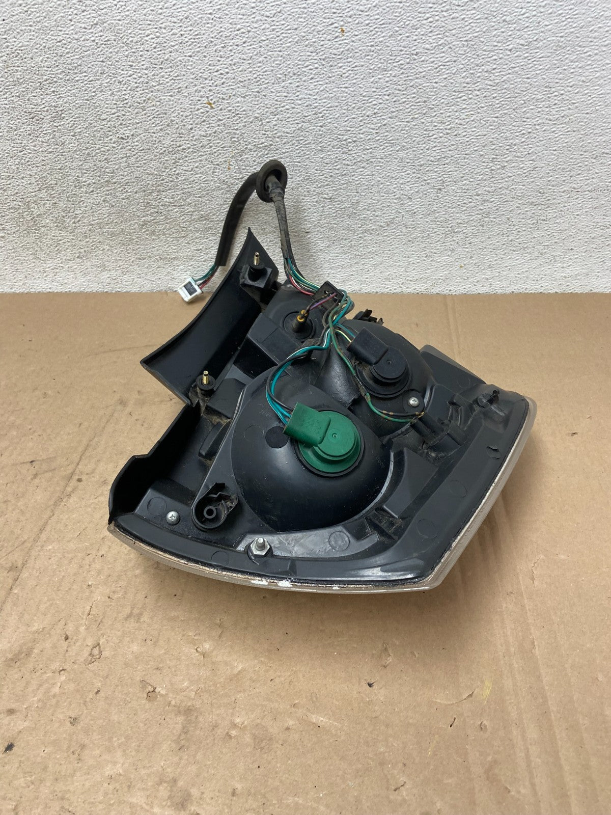 2007 to 2012 Nissan Sentra Right Passenger Rh Side Tail Light AG4719 GD7
