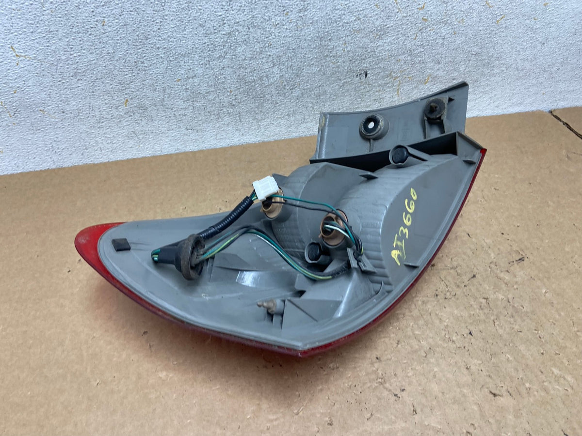 2008 to 2015 Nissan Rogue Right Passenger Rh Side Tail Light AI3660 LK5