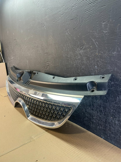 2007 to 2011 Hyundai Veracruz Chrome Grille Grill AE3517 DG1