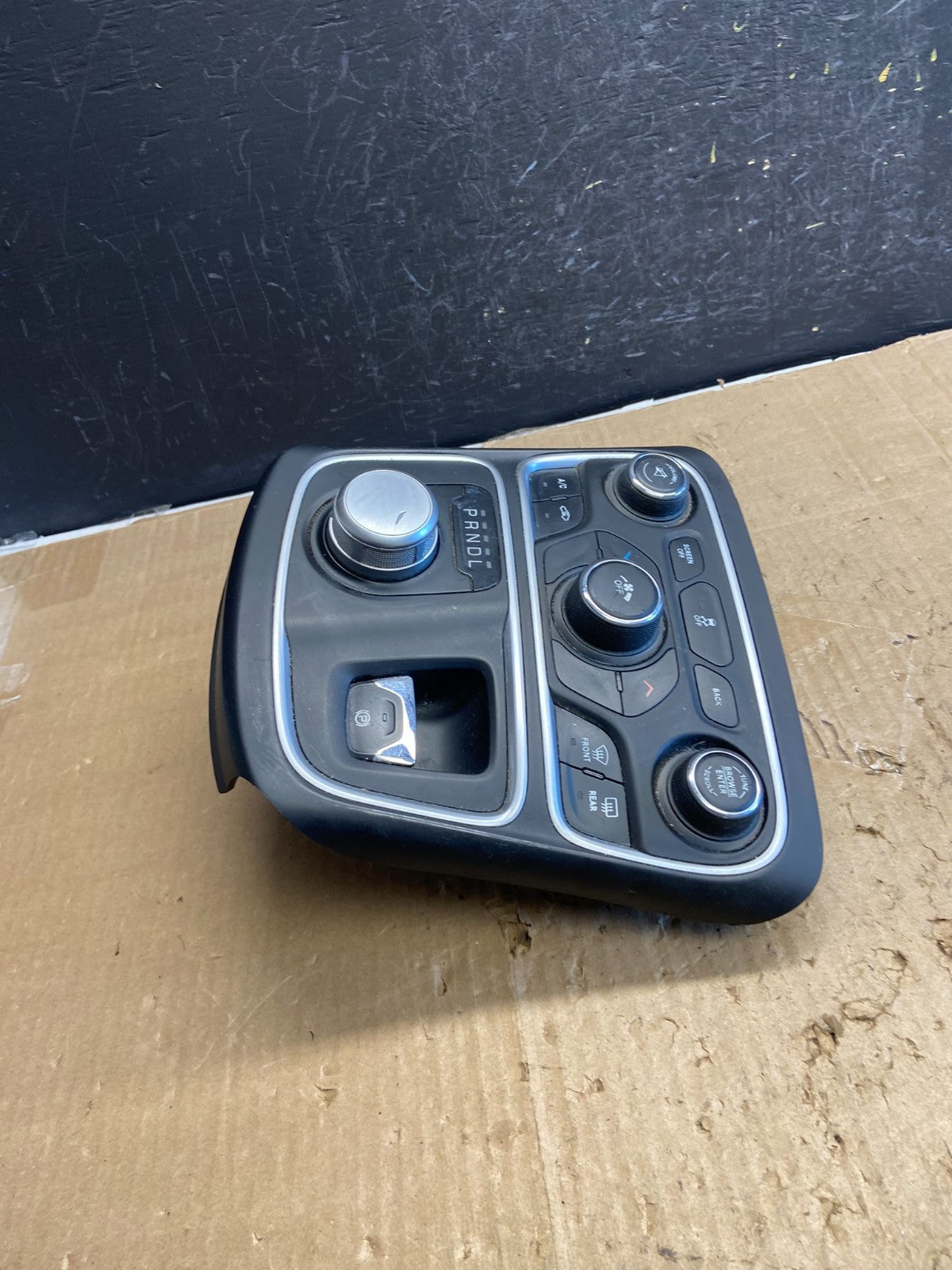 2015 - 2017 Chrysler 200 Heater AC Climate Switch Shifter Gear Control AE2051 DG2