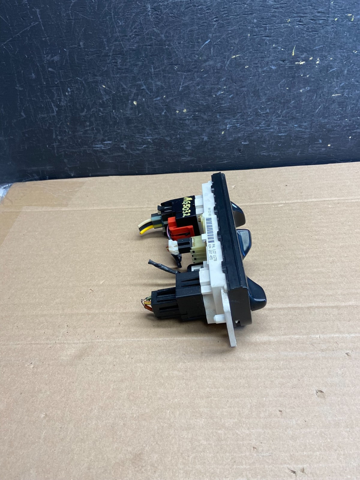 1999 to 2003 Ford Expedition F150 A/C Climate Control AG5032 DG1