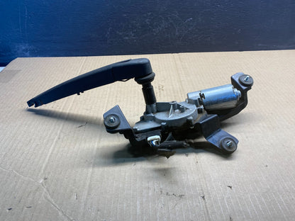 2016 - 2018 Kia Sorento Rear Glass Windshield Wiper Motor AC0869 DG1