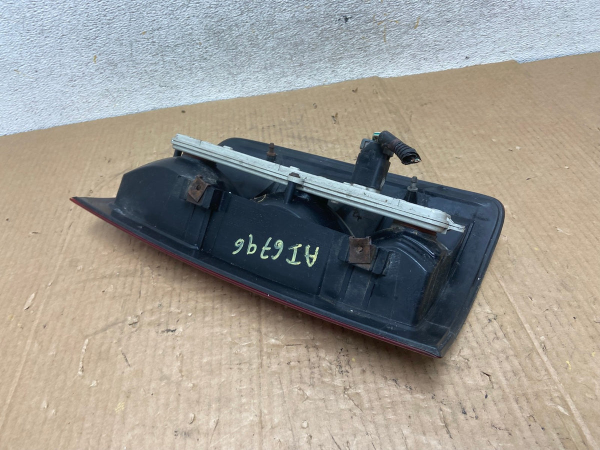 2002 to 2006 Dodge Ram 1500 Left Driver side Tail Light AI6796 LK4