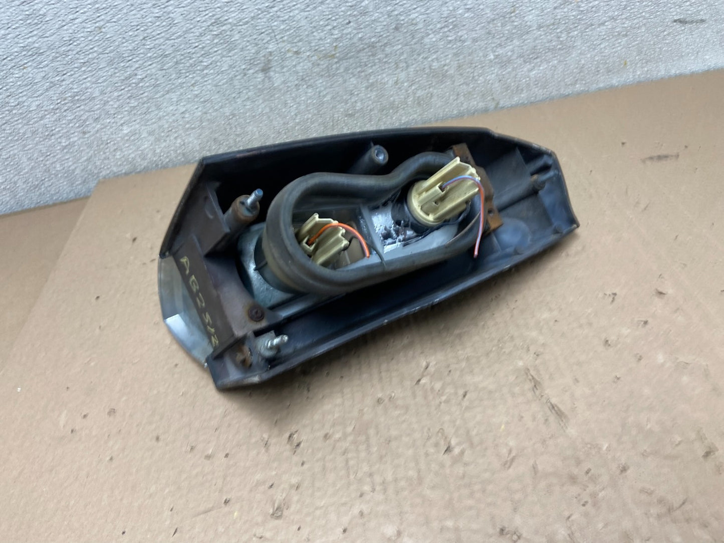 1980 to 1983 Lincoln Mark VI Right Passenger RH Side Tail Light OEM AB2512 DW6