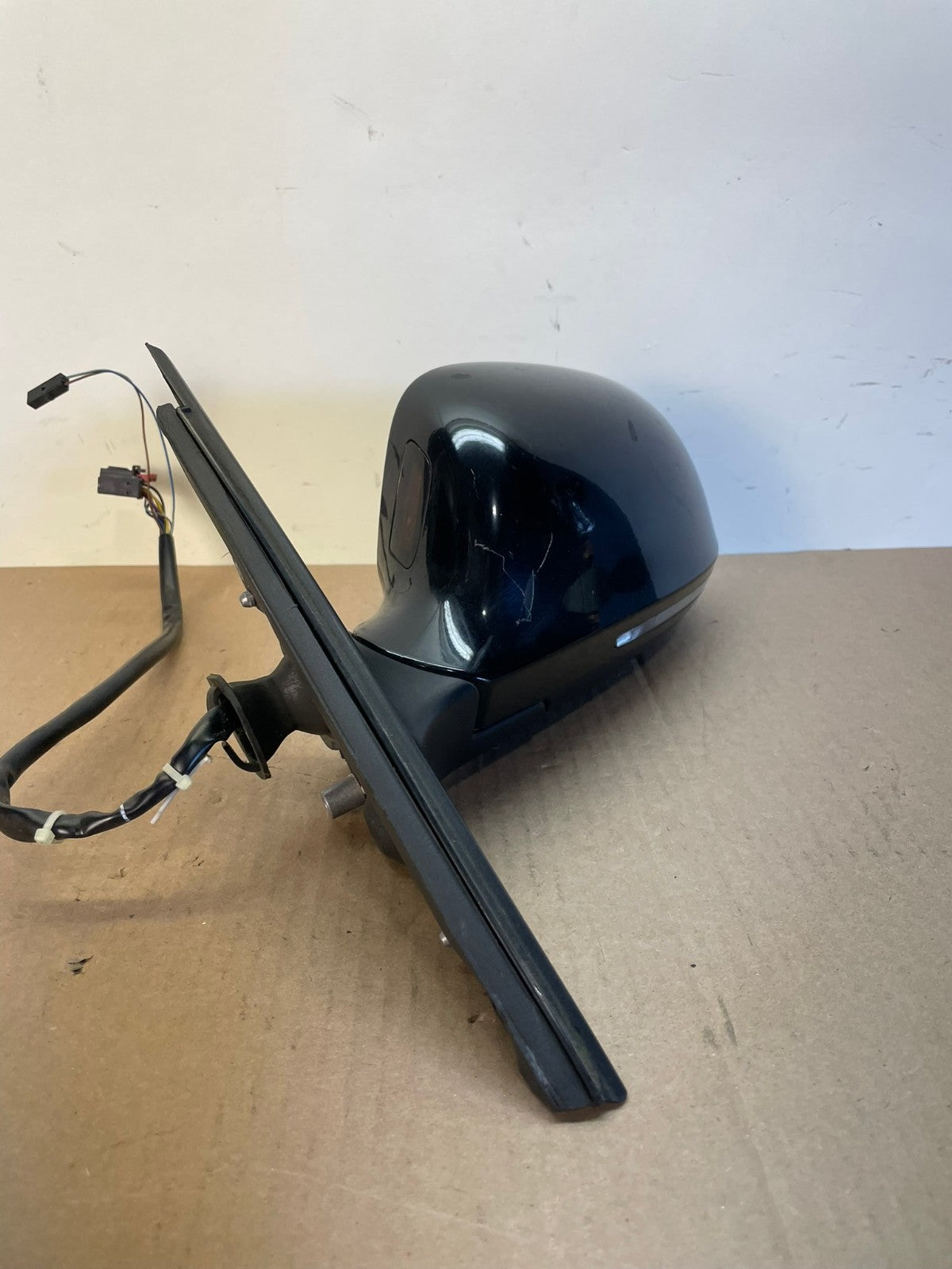 2009 to 2012 Audi A4 Left Driver LH Side View Power Door Mirror AI0739 LK1