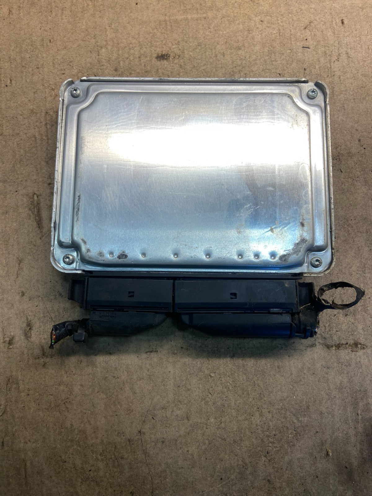 2006 Volkswagen Touareg 3.2L ECM Engine Control Unit ECU OEM Z8644 DG1