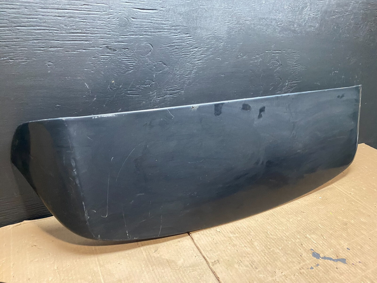 2004 to 2009 Lexus RX350 Rear Trunk Lid Tail Gate Lift Gate Spoiler OEM D49492