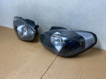 2006 to 2011 Hyundai Accent Sedan Left+Right Halogen Headlights AI3815 DW1