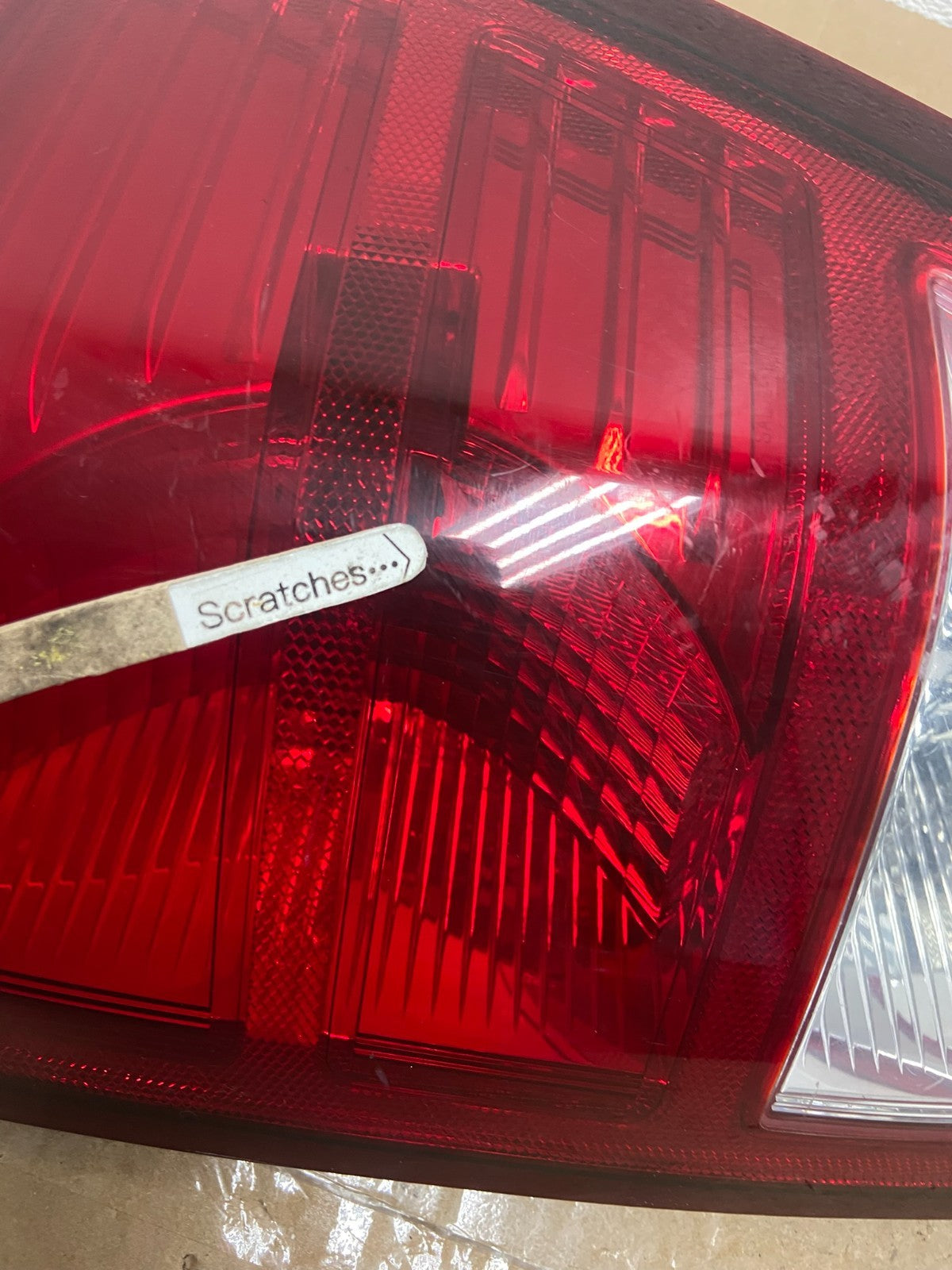2007 2008 2009 2010 Jeep Grand Cherokee Right Passenger Tail Light AE5995 DW3