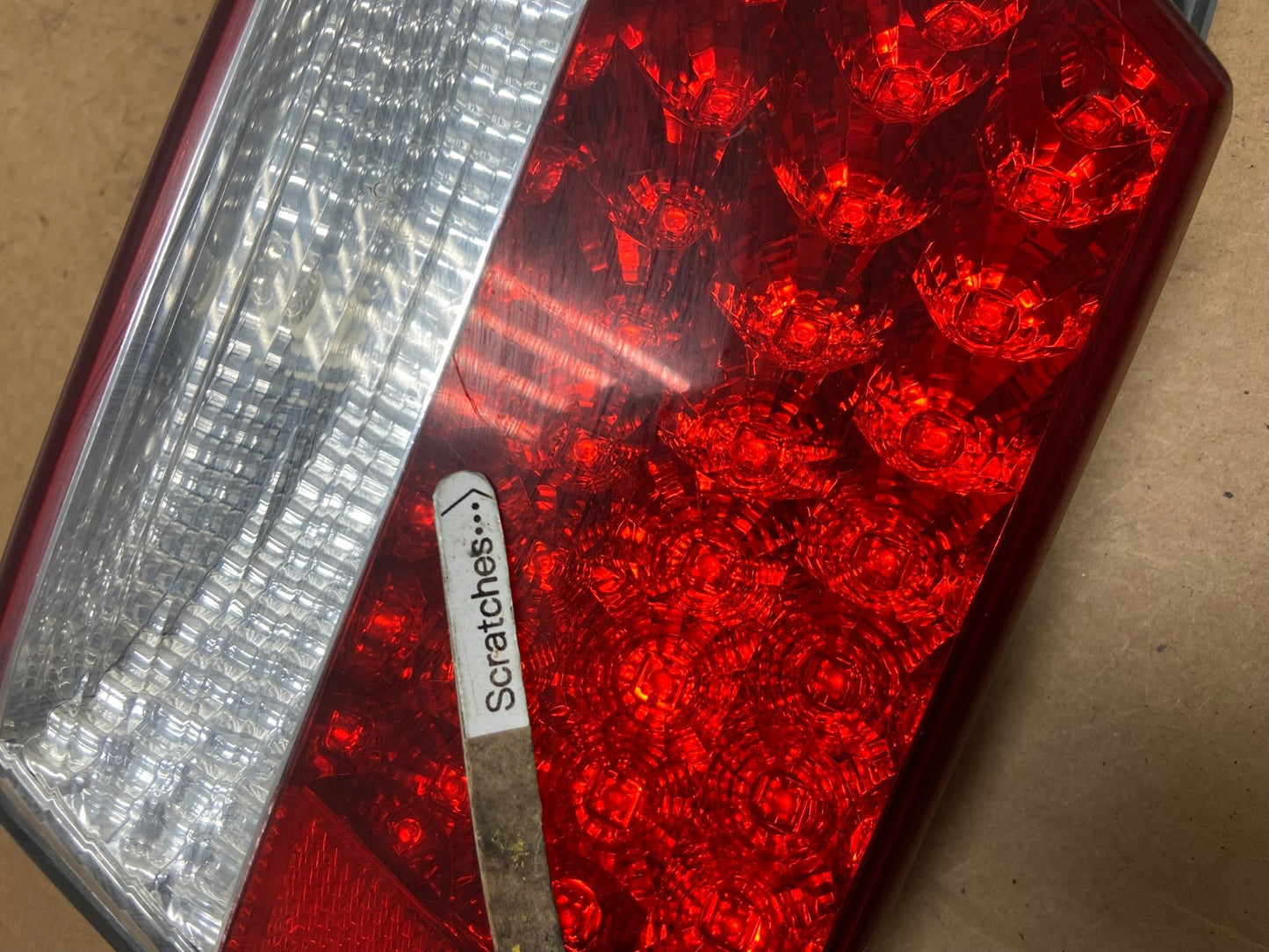 2006 to 2009 Hyundai Azera Right Passenger Inner Tail Light AE3109 LK3