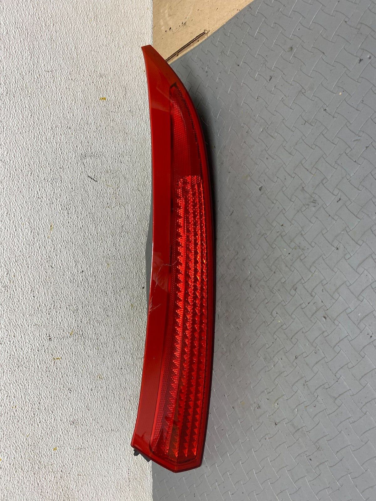 2003 to 2006 Volvo XC90 Left Driver LH Side Upper Tail Light OEM A8973 DG10
