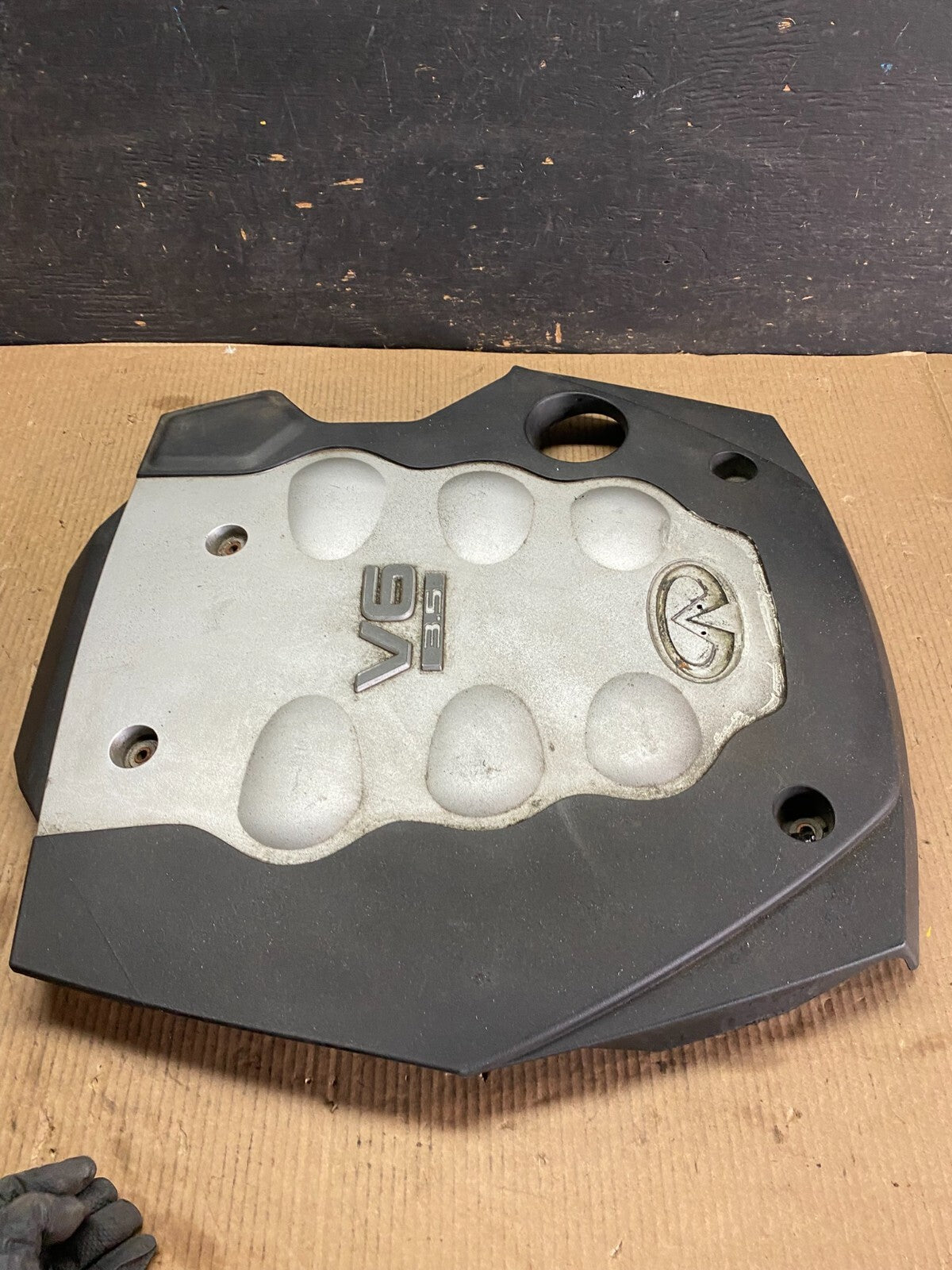 2003 to 2007 Infiniti FX35 M35 G35 V6 Engine Motor Cover OEM N8389 DG3