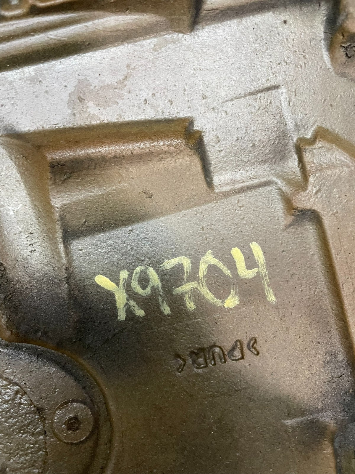 2008 to 2010 Toyota Highlander Top Engine Cover Lid X9704 DG8