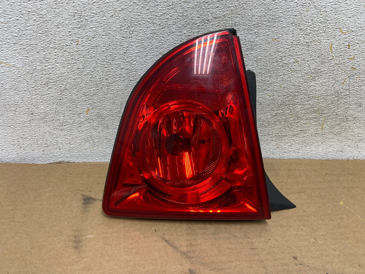 2008 2012 Chevrolet Malibu Left Driver Lh Side Tail Light AH4487 LK0
