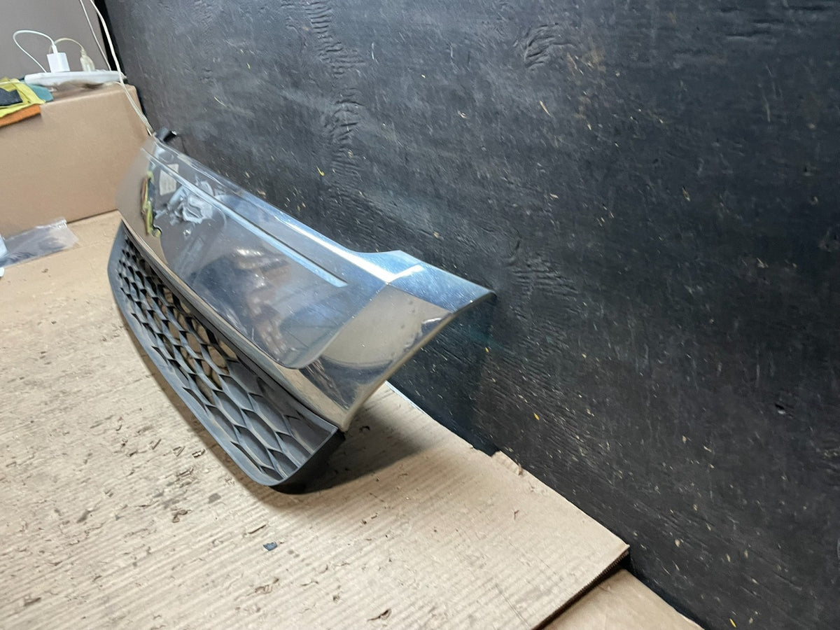 2011 to 2014 Ford Edge Front Lower Chrome Grille Cover Moulding V6790 DG1