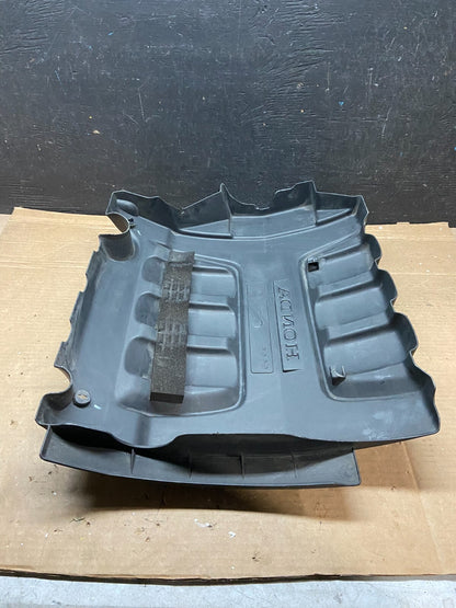 2005 to 2007 Honda Odyssey Black Engine Cover OEM i2994 DG16