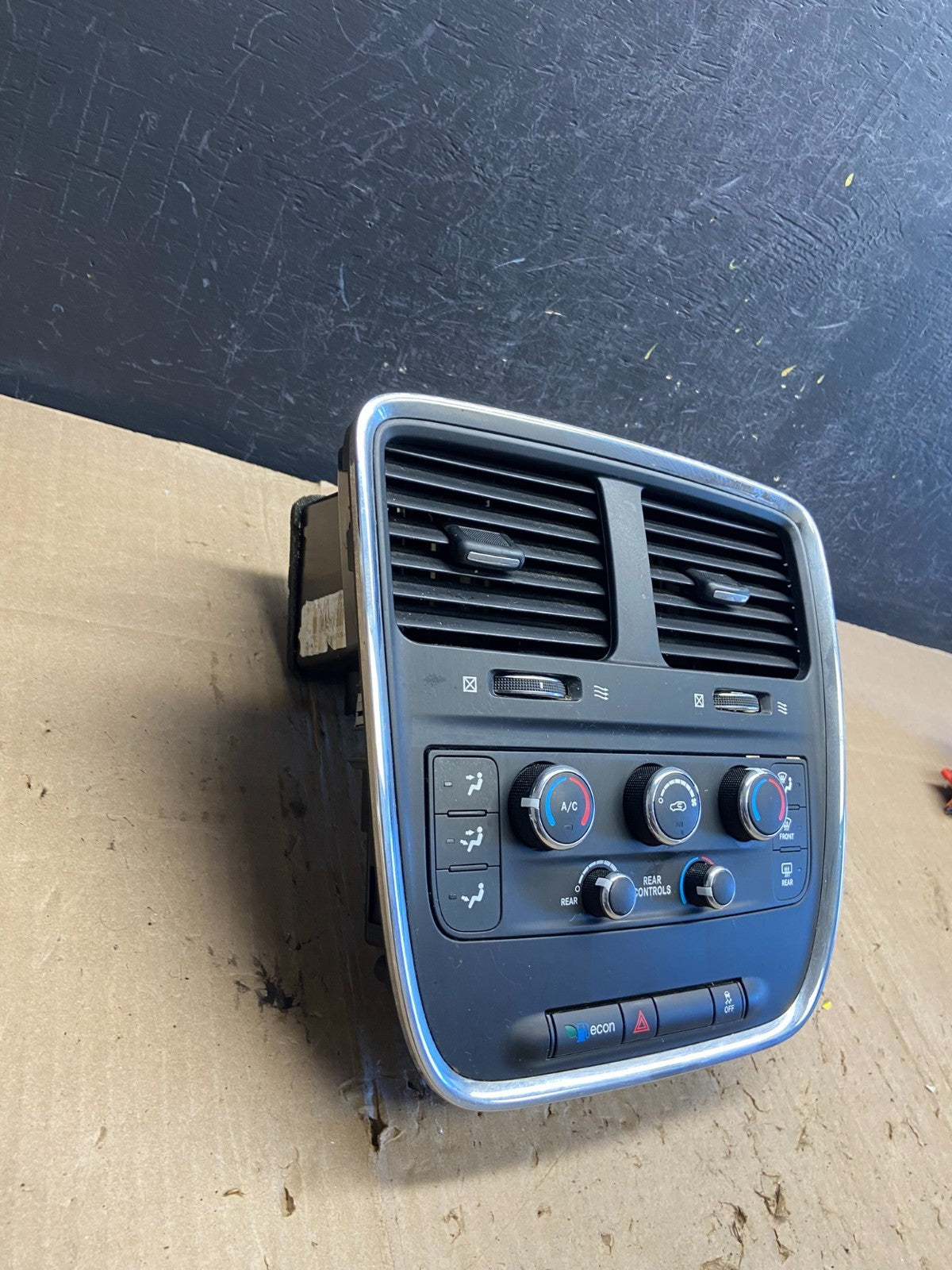 2011-2016 Dodge Grand Caravan Temperature Climate Control AC Heater AE1985 DG1