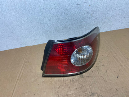 2002 to 2004 Lexus ES300 ES330 Right Passenger Side Tail Light AD3201 LK2