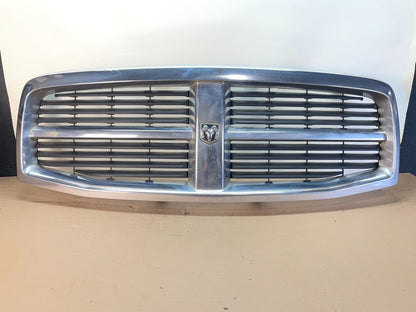 2004 to 2006 Dodge Durango Front Upper Chrome Grill Grille AF8497 DG0