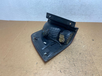 2003 2004 2005 2006 Ford Expedition Right Passenger Rh Tail light AE2870 LK5