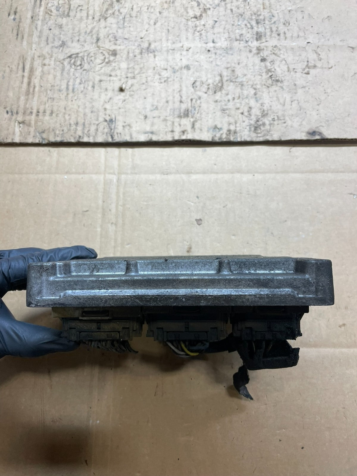2006  Ford E350 E450 6.0L Diesel Van Engine Control ECU Computer Module r9143 DG1