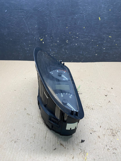 2003 to 2006 Sprinter 2500 3500 Instrument Speedometer Gauge Cluster Q7070 DG1