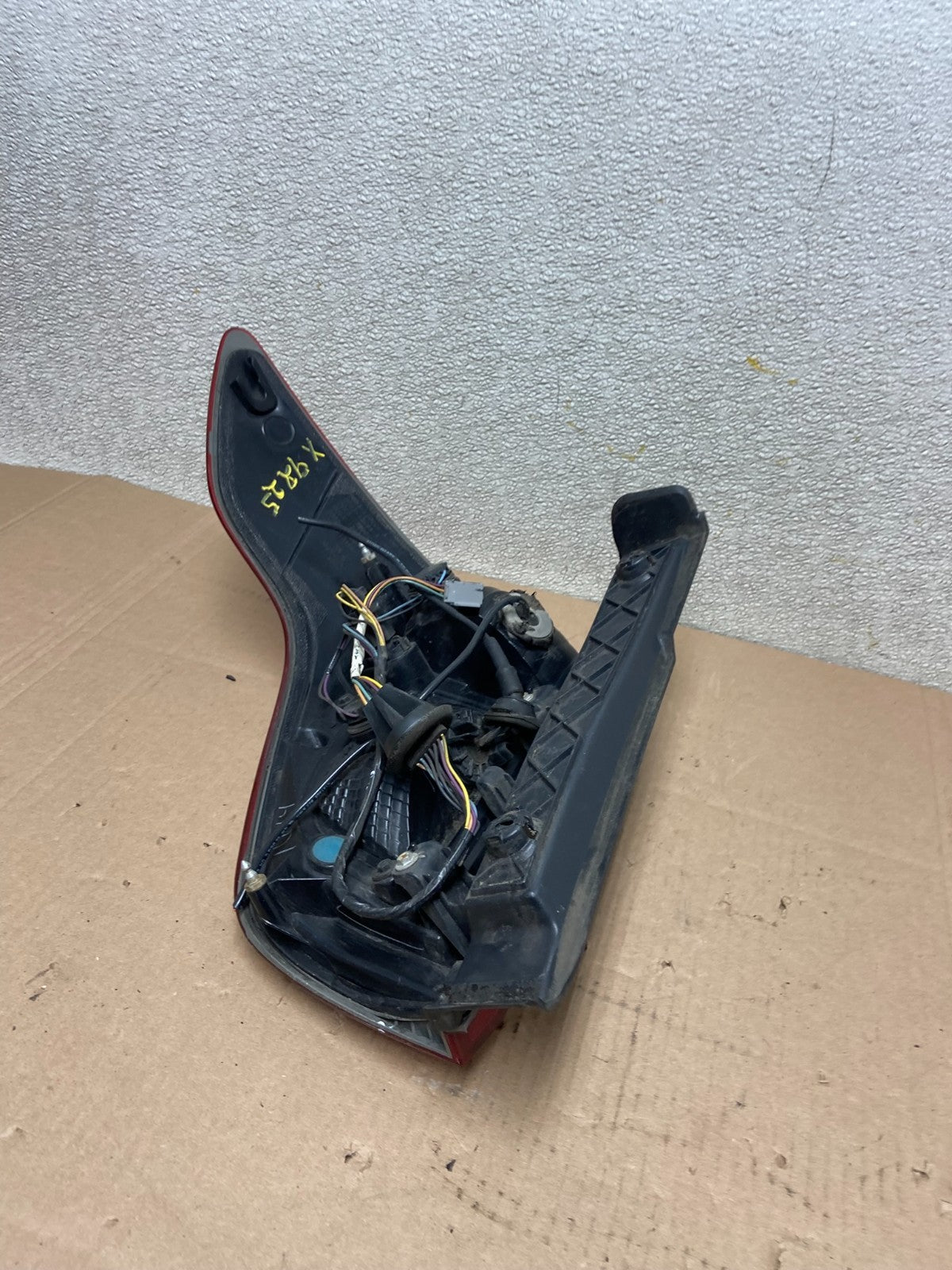 2011-2015 Ford Explorer Police Package Right Passenger Side Tail light X9225 PS6