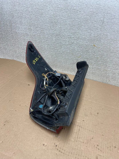 2011-2015 Ford Explorer Police Package Right Passenger Side Tail light X9225 PS6