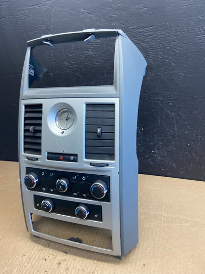 2008-2010 Dodge Grand Caravan Radio Bezel Climate Control Heat AC Heater ab979 D3