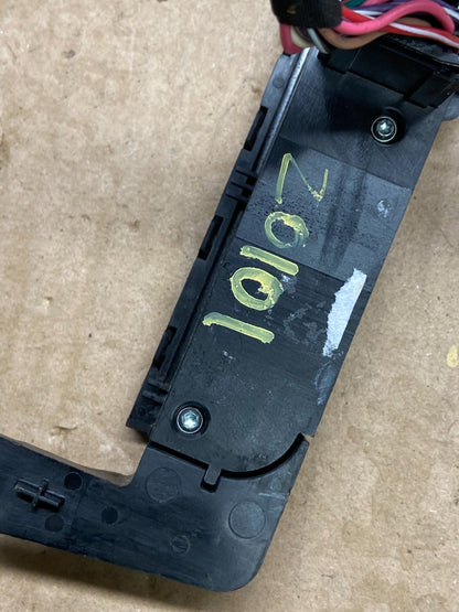 2013 - 2017 Buick Enclave Center Dash Hazard Waring Multi Switch Z0101 DG6