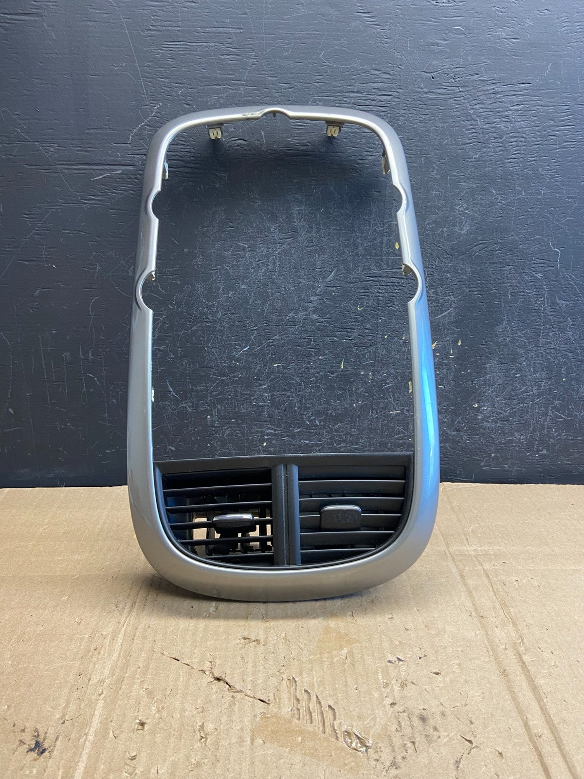 2013-2016 Chevrolet Malibu Center Radio Switch Air Vent Trim Bezel AE1851 DG0