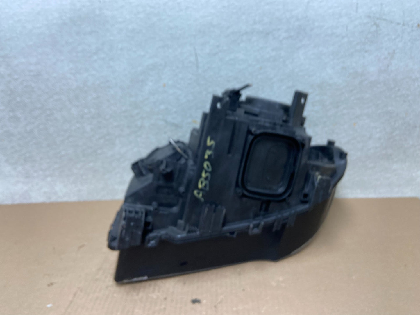 2007 to 2010 BMW X3 Right Passenger Rh Side Halogen Headlight Oem AB5035 DW6