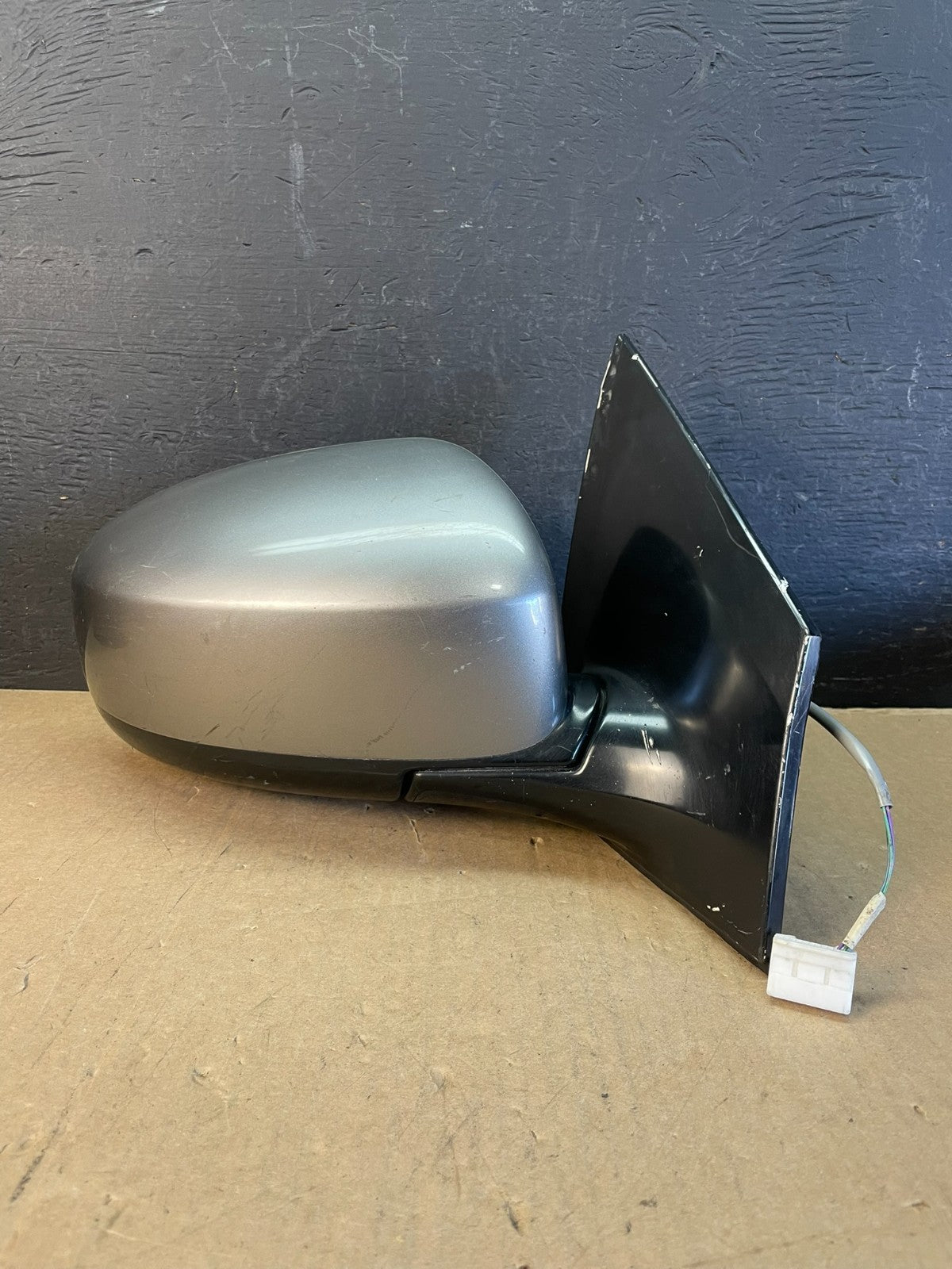 2009 to 2014 Nissan Murano Right Passenger Side View Door Mirror AD5624 DW0