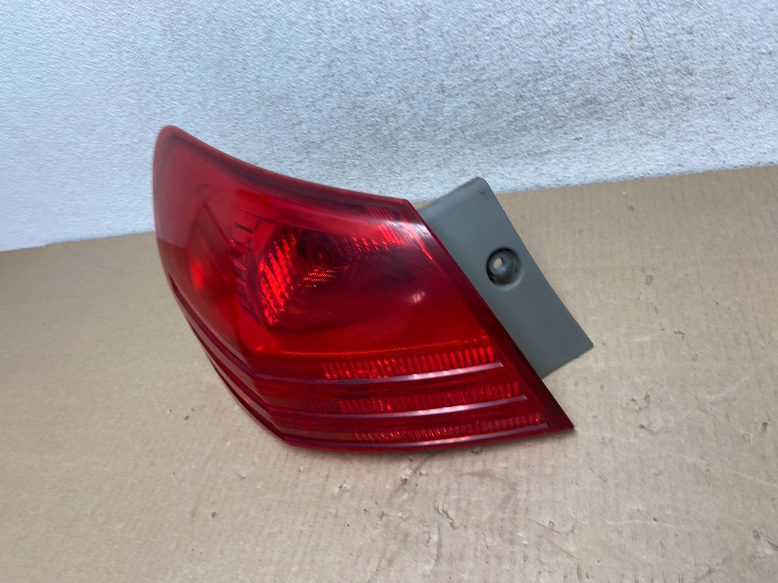 2008 to 2015 Nissan Rogue Left Driver Lh Side Tail Light AG5904 DW1
