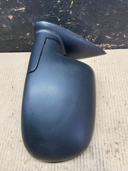 1999 to 2006 GMC Sierra Left Driver View Door Mirror OEM U7266 PZ4