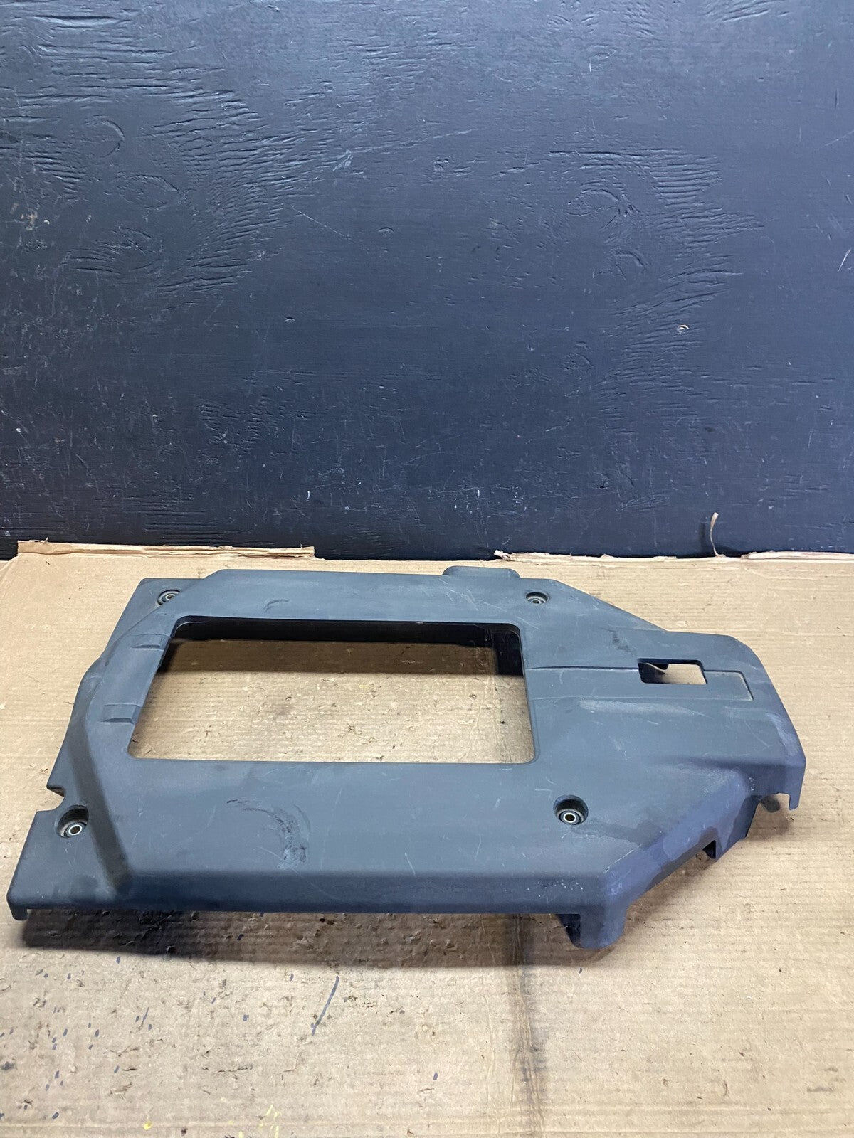 2001 2002 2003 Acura TL Engine Top Lid Motor Cover E8286 DG10