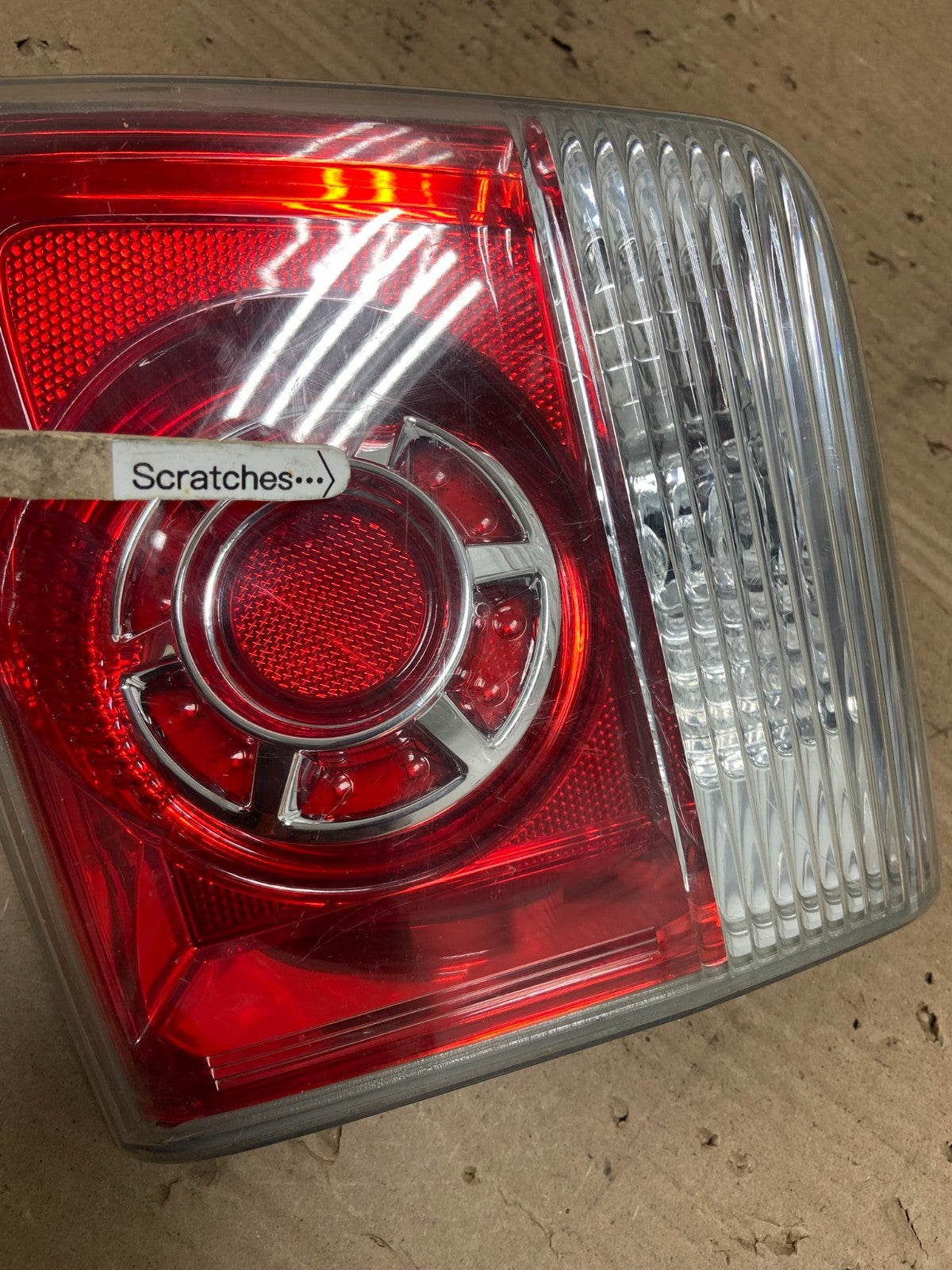2007 to 2012 GMC Acadia Right Passenger Rh Hatch Tail Light Inner Oem AB1147 LK3