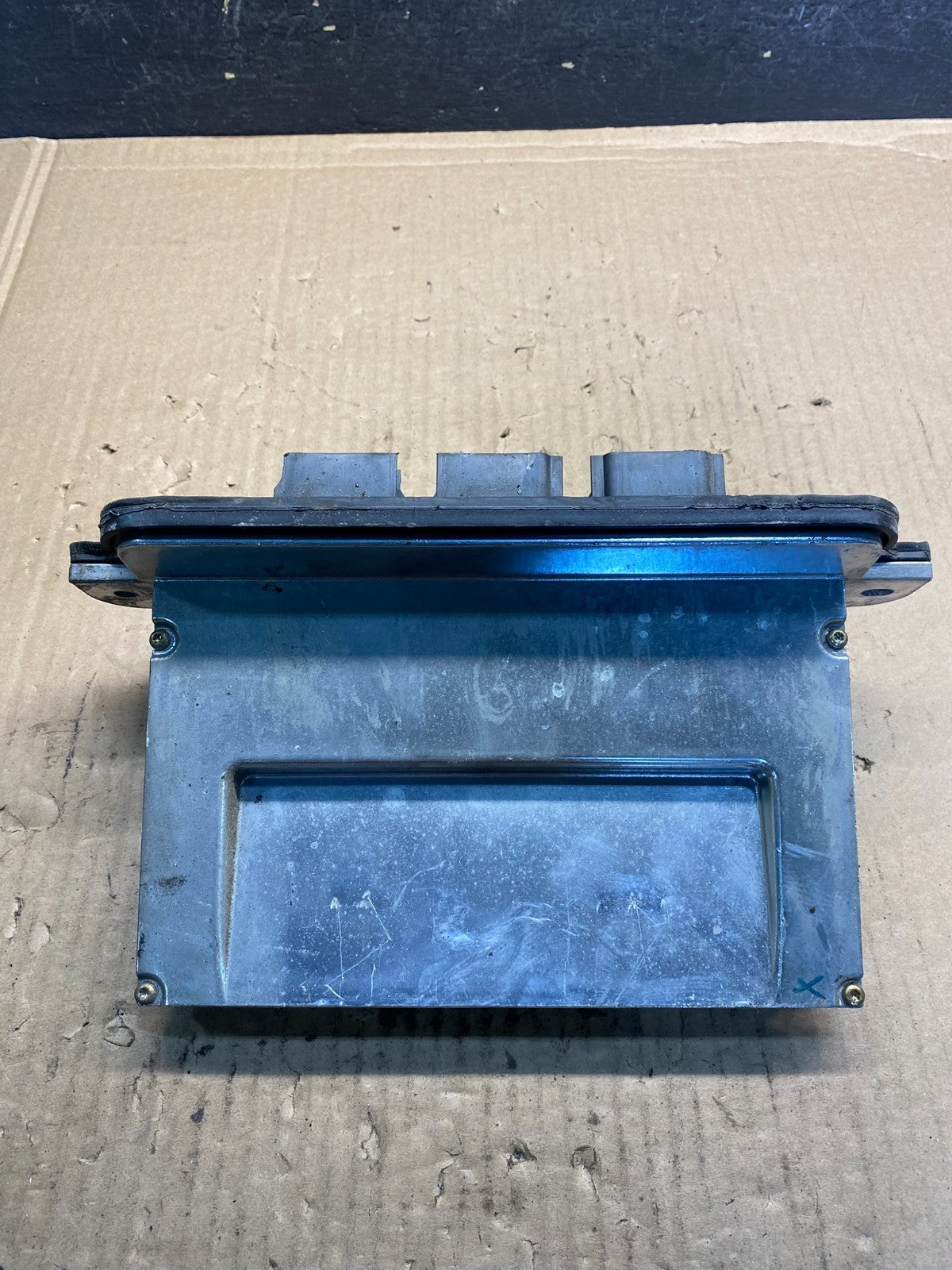 2004 Ford Explorer 4.0L Engine Computer Control 4l2a-12a650-amc AE8006 DW1