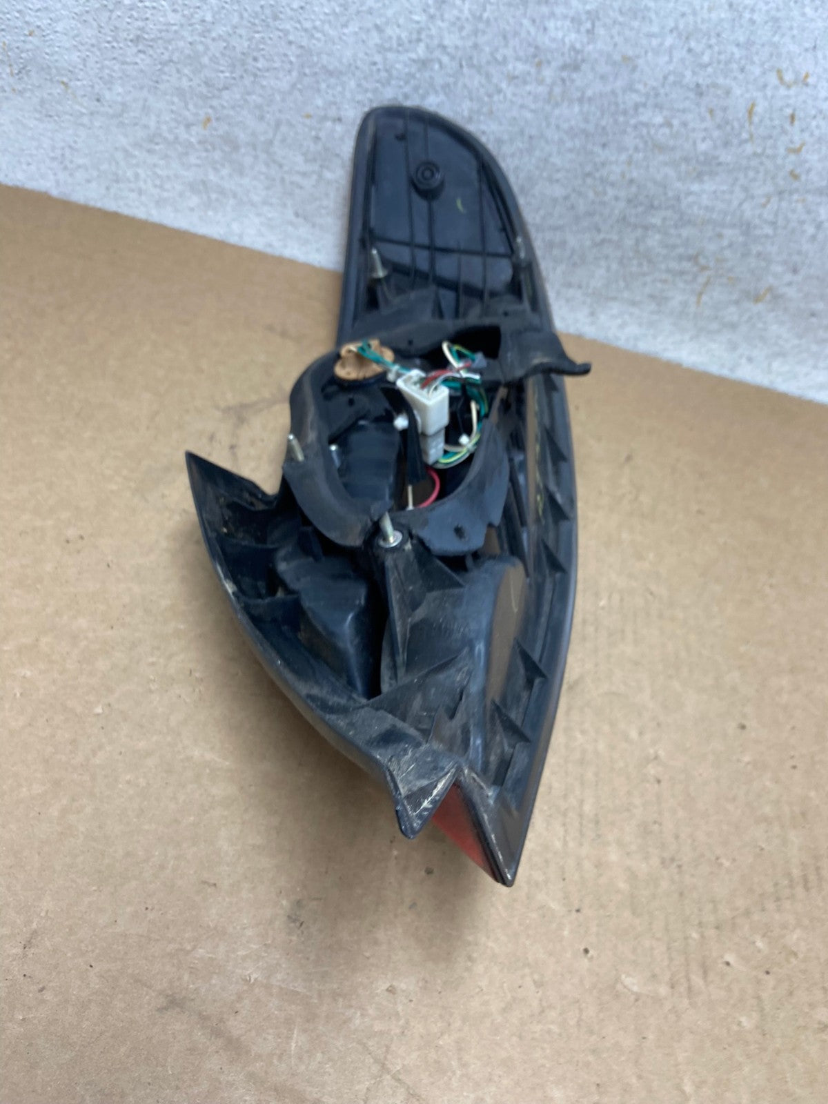 1999 2000 2001 Toyota Solara Left Driver LH Tail Light AI3284 LK5