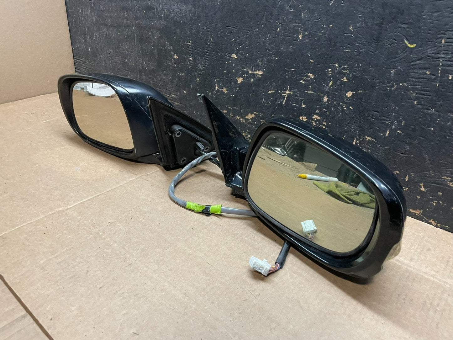 2009 to 2011 Lexus GS350 Left+Right Set Side View Door Mirror y9351 DG14