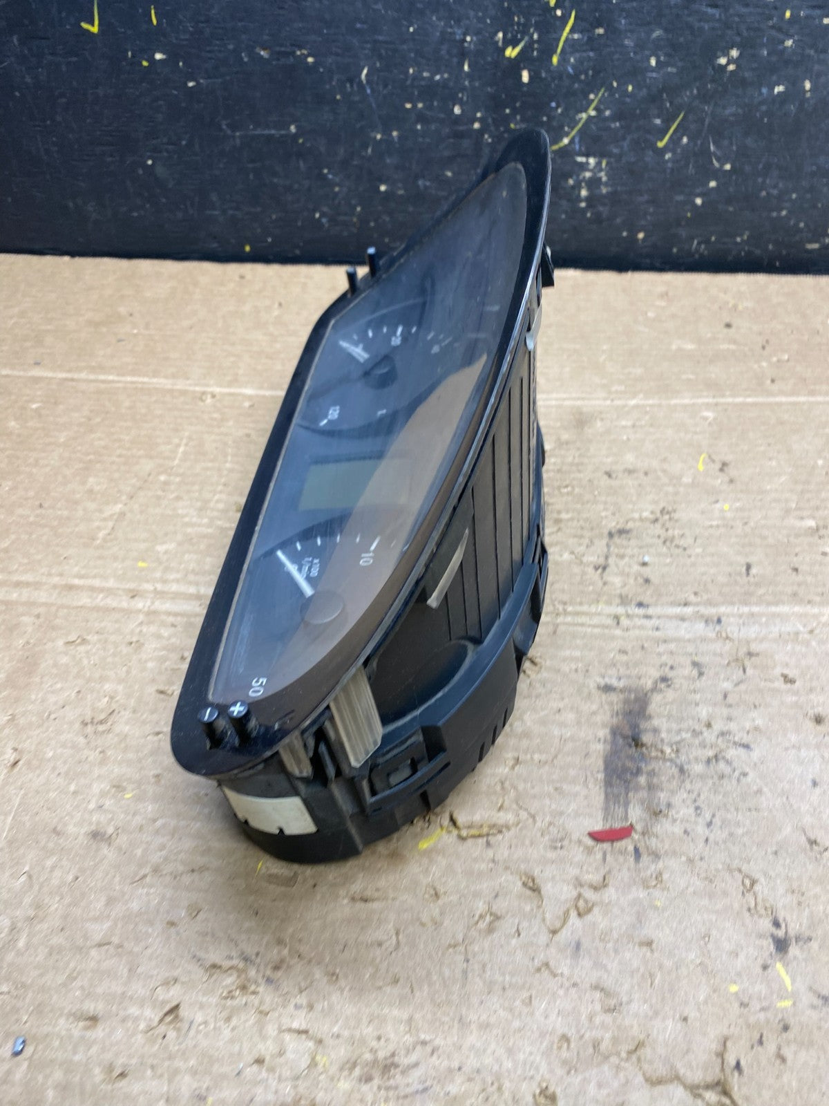 2003 to 2006 Sprinter 2500 3500 Instrument Speedometer Gauge Cluster W9694 DG2