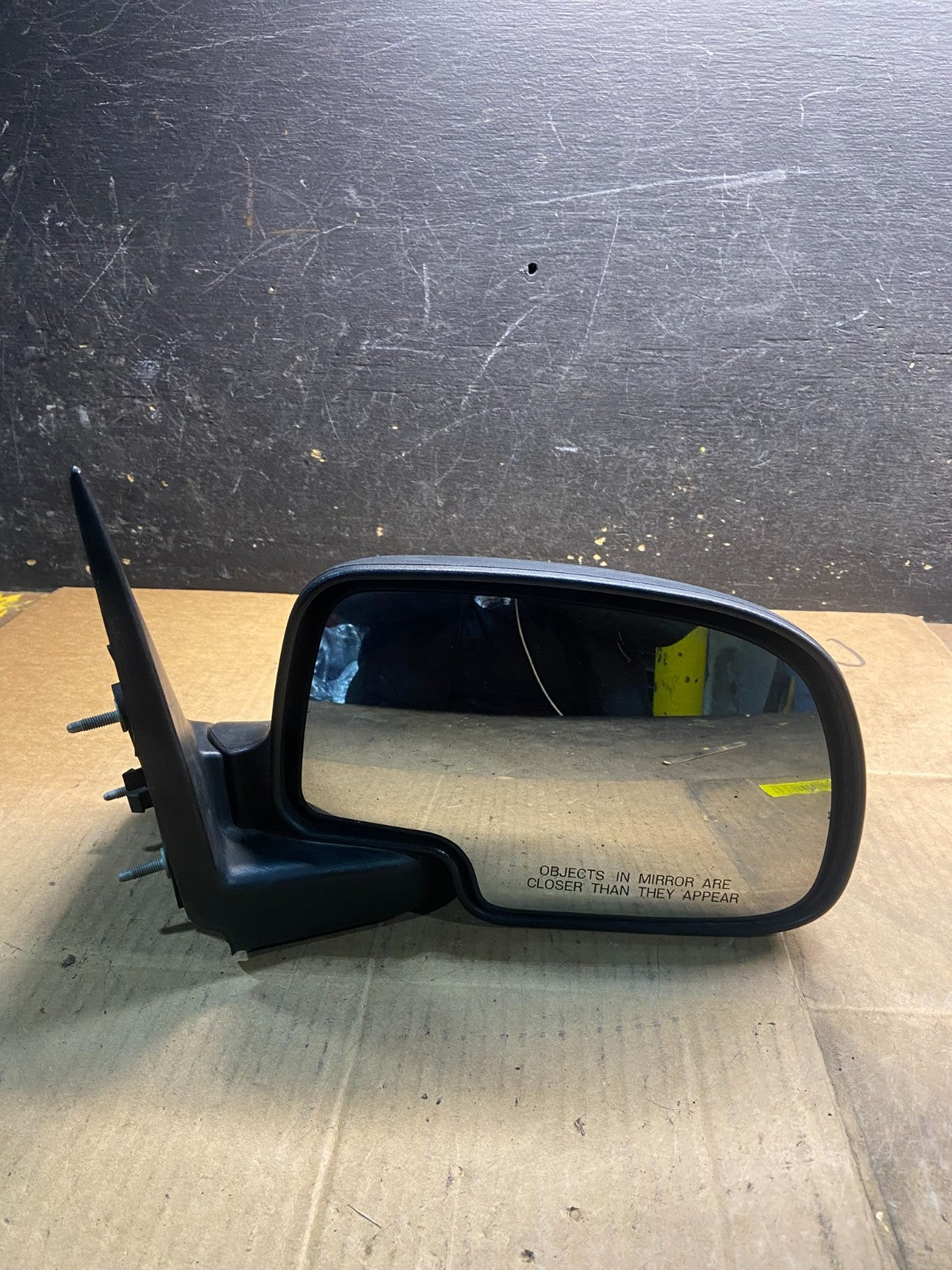 1999 - 2006 Chevrolet Silverado Suburban Right Door Mirror OEM Y3839 MS7