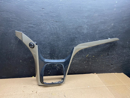 2013 - 2016 Ford Escape Center Dash Radio Gear Shifter Panel Bezel Trim t6216 DG0