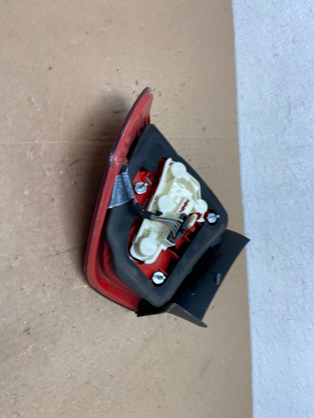 2006 2007 2008 BMW 328i 3 Series Left Driver Lh Side Tail Light AC5836 LK4