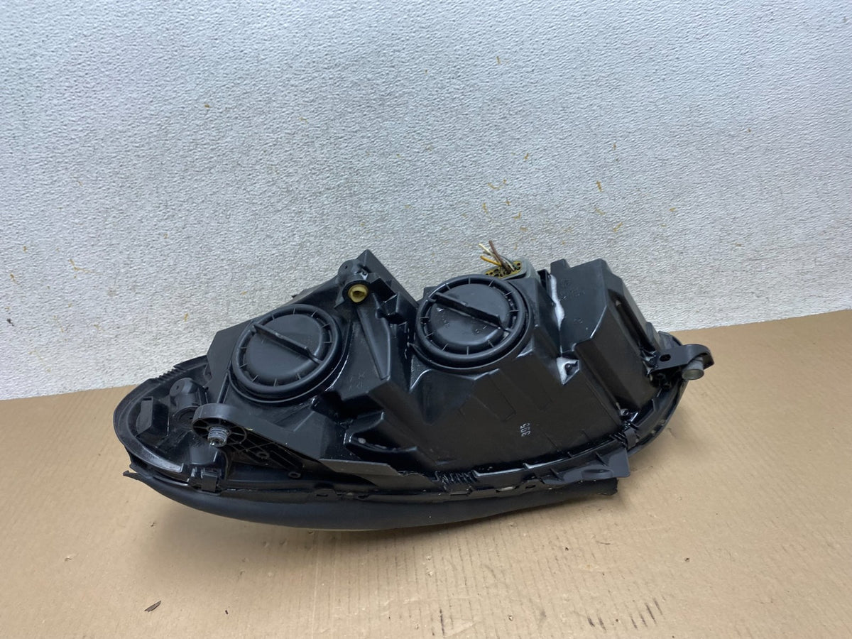 2012 - 2015 Mercedes Benz C250 Coupe Right Passenger RH Side Headlight AJ2418 DW5