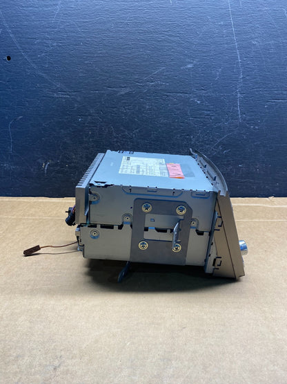 2010 to 2012 Subaru Legacy AM FM CD MP3 Radio Player AD7569 DG2